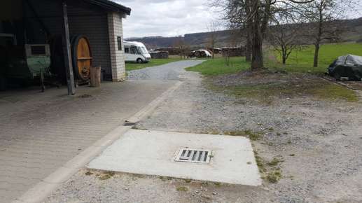 Einem Ort wurde ein Foto hinzugefügt