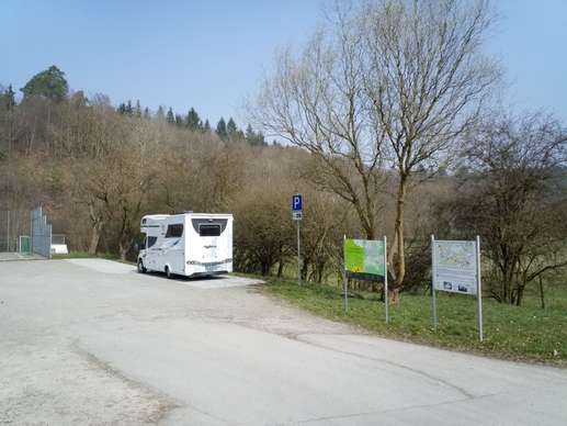 Einem Ort wurde ein Foto hinzugefügt