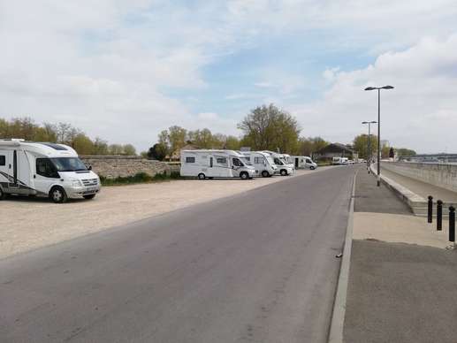 Een foto toegevoegd aan een locatie