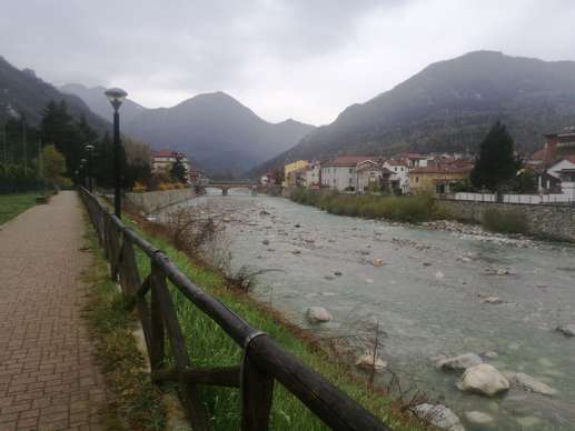 Added a photo to a location