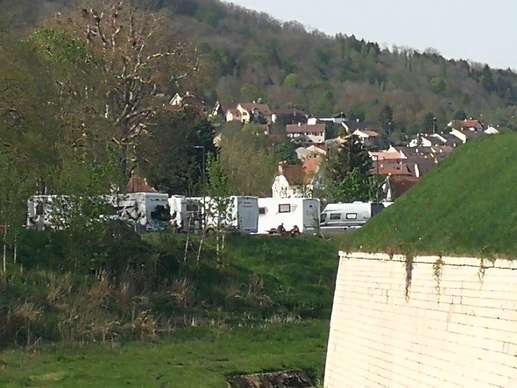 Einem Ort wurde ein Foto hinzugefügt