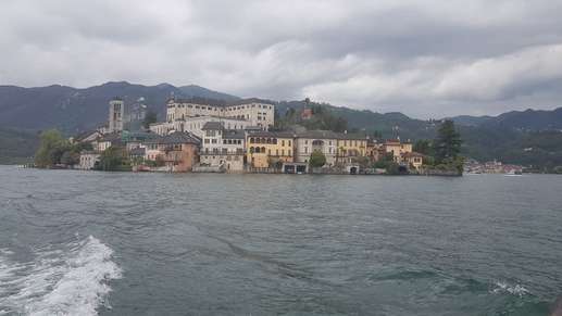 Added a photo to a location