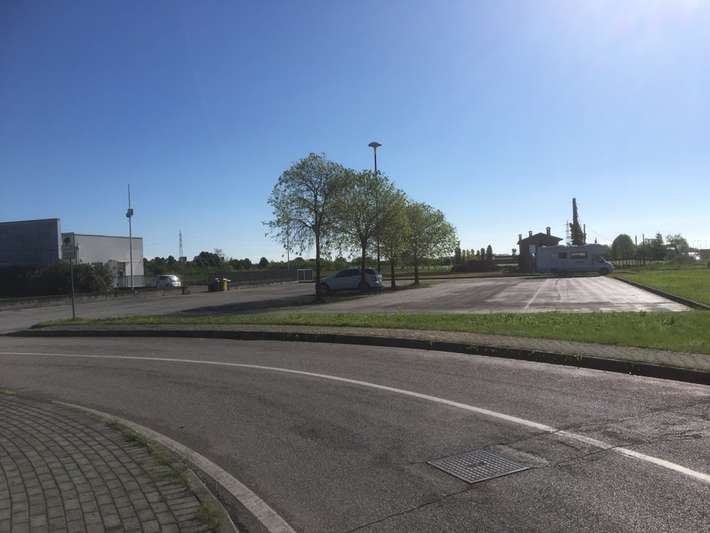 Parcheggio Dedicati