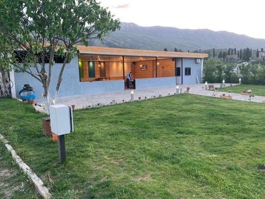 Added a photo to a location