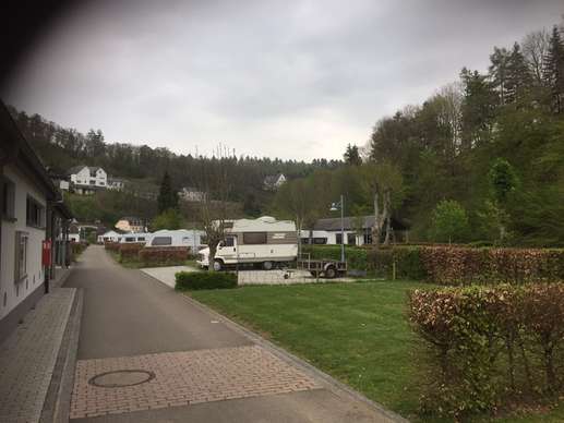 Einem Ort wurde ein Foto hinzugefügt