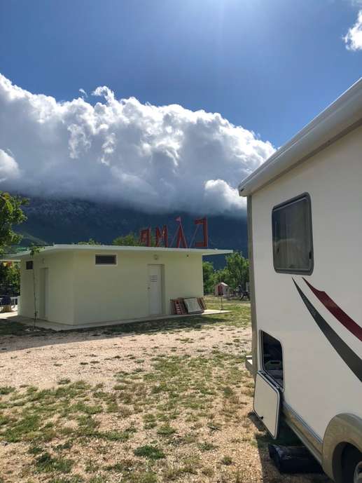 Ajout d'une photo à un emplacement