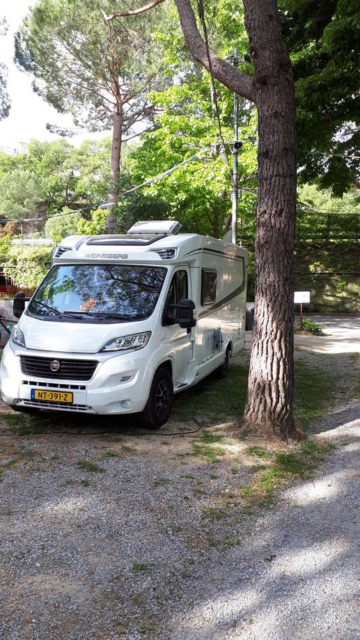 Een foto toegevoegd aan een locatie