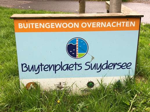 Een foto toegevoegd aan een locatie