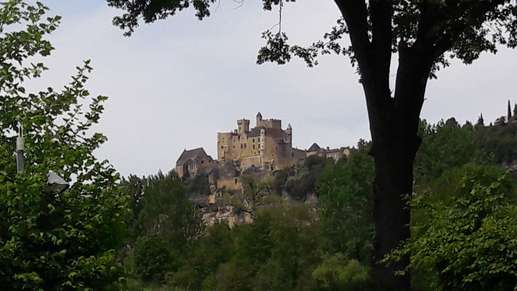 Added a photo to a location