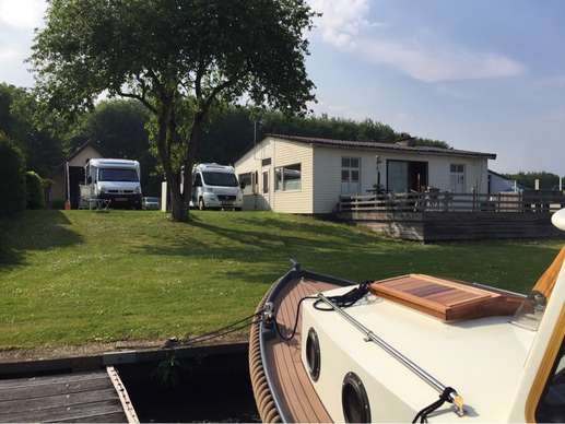 Een foto toegevoegd aan een locatie
