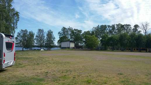 Added a photo to a location