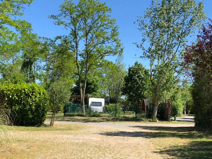 Camping Deneuvre