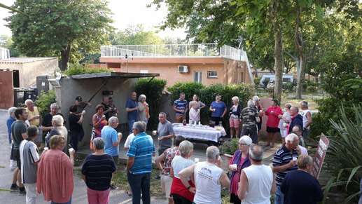 Added a photo to a location