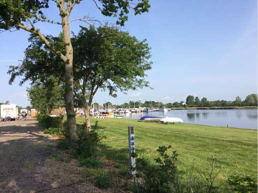 Added a photo to a location