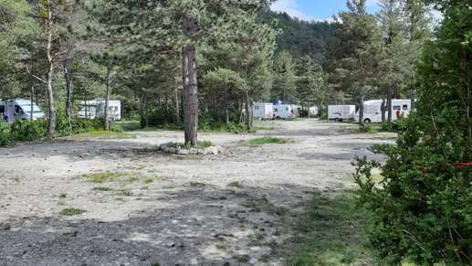 Added a photo to a location