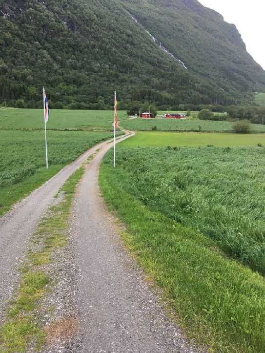 Einem Ort wurde ein Foto hinzugefügt