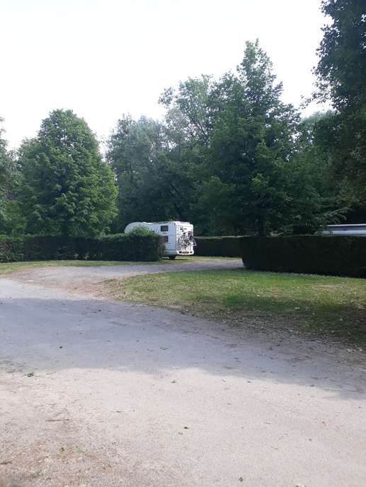 Einem Ort wurde ein Foto hinzugefügt