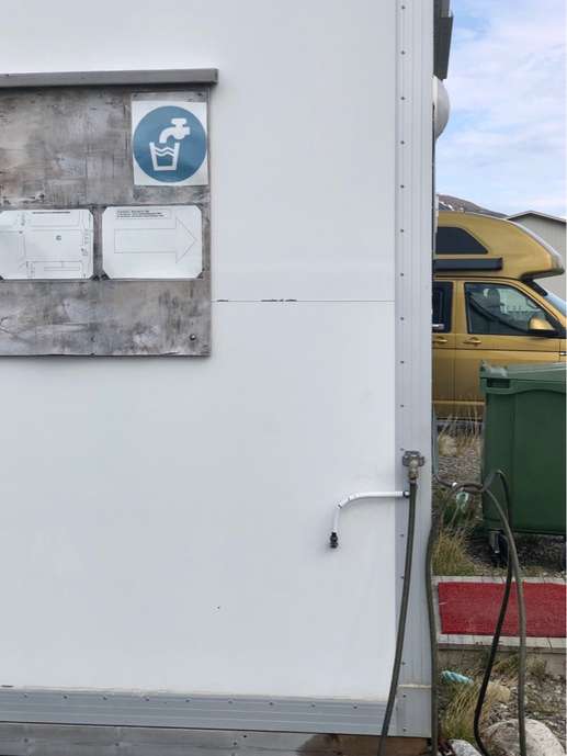 Einem Ort wurde ein Foto hinzugefügt