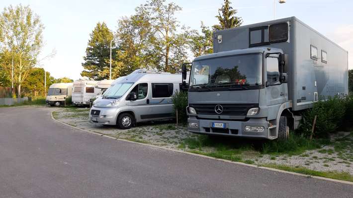 Area Camper Parco Fluviale