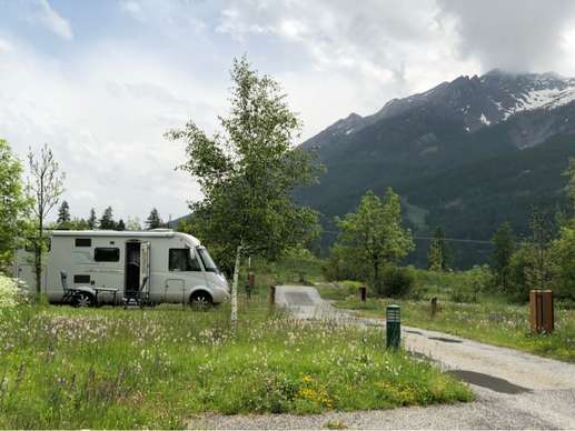Added a photo to a location