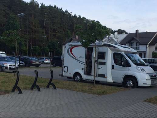 Einem Ort wurde ein Foto hinzugefügt