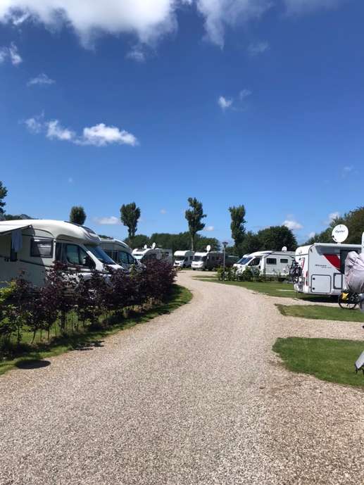 Een foto toegevoegd aan een locatie
