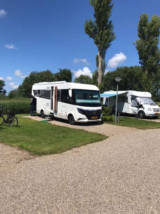 Een foto toegevoegd aan een locatie
