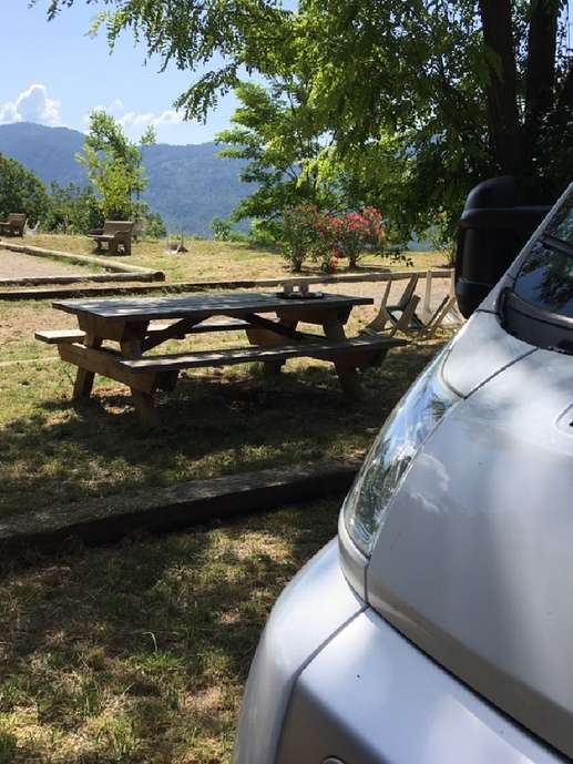 Een foto toegevoegd aan een locatie