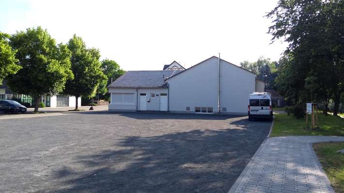 Stellplatz beim Gemeindehaus