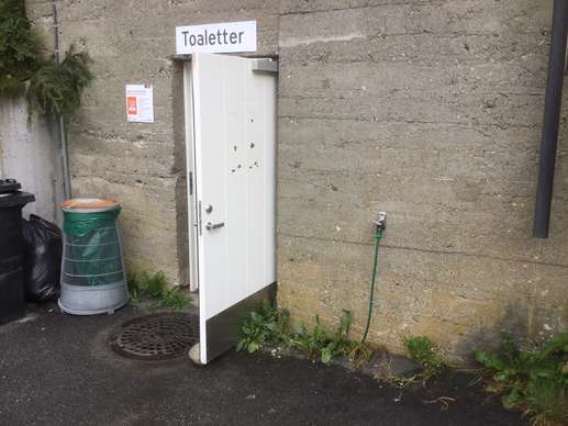 Einem Ort wurde ein Foto hinzugefügt