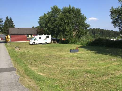 Added a photo to a location