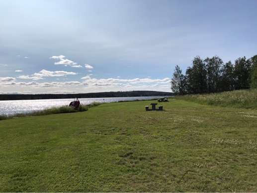 Added a photo to a location