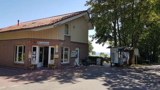 Einem Ort wurde ein Foto hinzugefügt