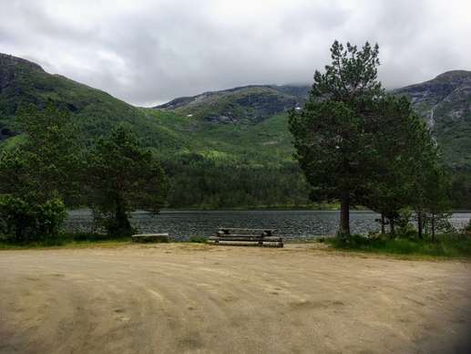 Added a photo to a location
