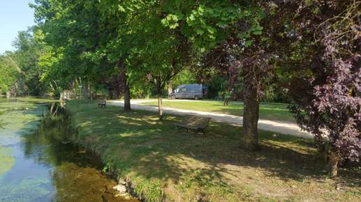 Added a photo to a location