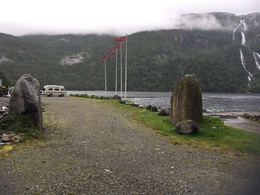 Added a photo to a location