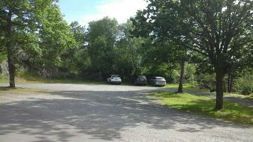 Added a photo to a location
