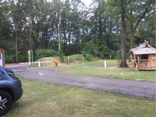 Added a photo to a location