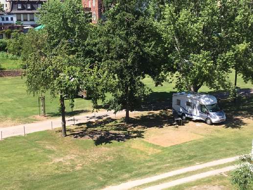 Aggiunta una foto a una posizione