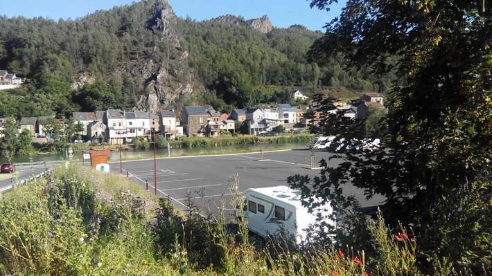 Aire de camping-car de Bogny-sur-Meuse