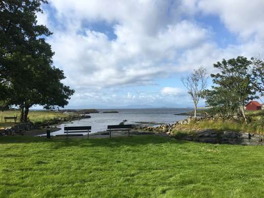 Added a photo to a location