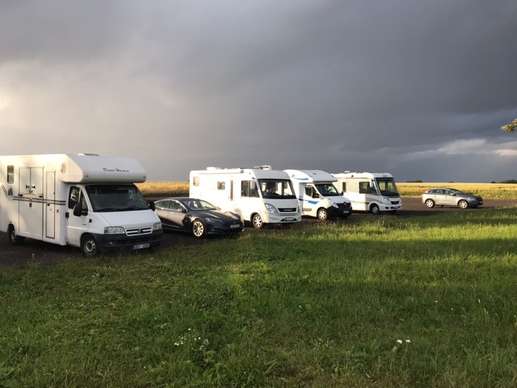 Einem Ort wurde ein Foto hinzugefügt