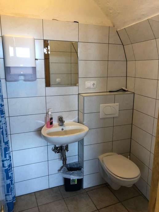 Einem Ort wurde ein Foto hinzugefügt