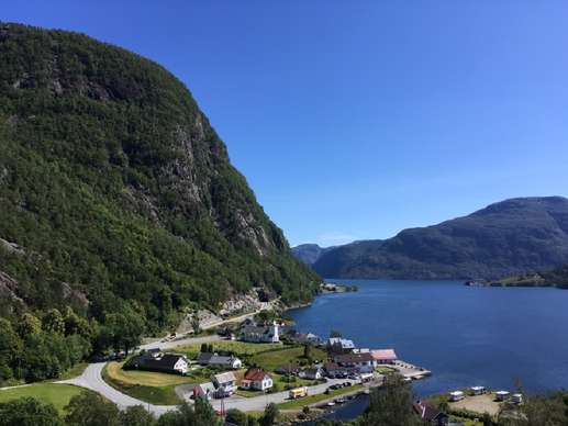 Added a photo to a location