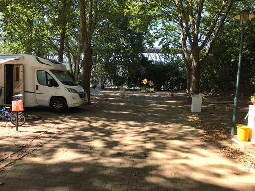 Een foto toegevoegd aan een locatie