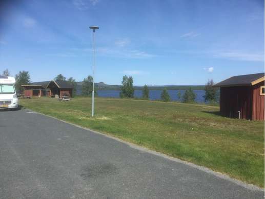 Added a photo to a location