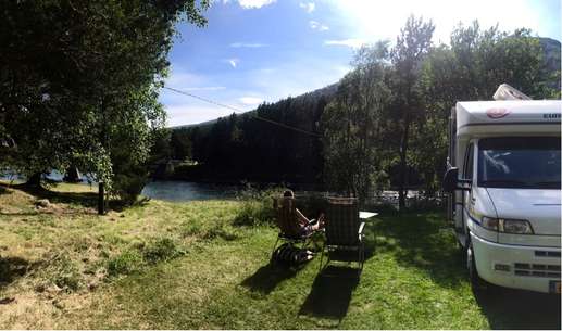 Added a photo to a location
