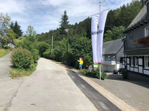 Einem Ort wurde ein Foto hinzugefügt
