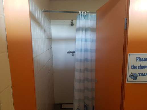 Einem Ort wurde ein Foto hinzugefügt