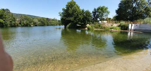 Added a photo to a location